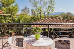 Yiannis Holiday Apartment - Image 2