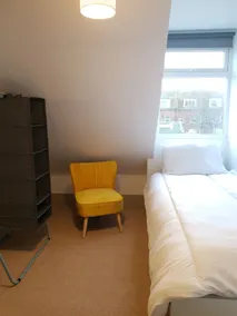 Upper Rooms Seaford - Image 4