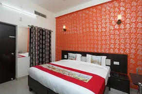 Hotel Taj Ansh - Image 2