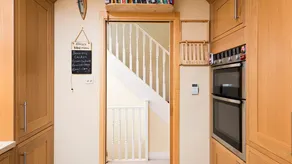 Spacious, Comfortable 2BR Fulham Maisonette - Image 2