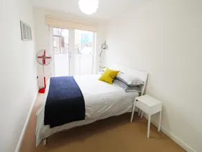 121 New Road - Image 2
