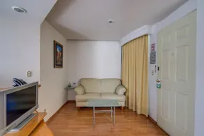 G K Suites Duraznos - Image 4