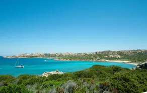 Beautiful Apartment in La Maddalena With 3 Bedrooms - Image 5