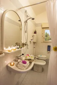 Hotel Locanda Rosy - Image 2