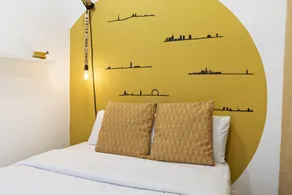 Space-saving Designer Apartment With One Bedroom in Chamberí, Madrid - Image 3