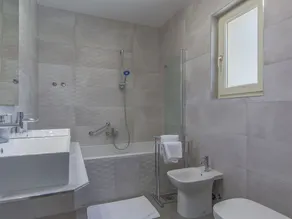 Luxuriously equipped villa with private pool offers you an excellent vacation - Image 4