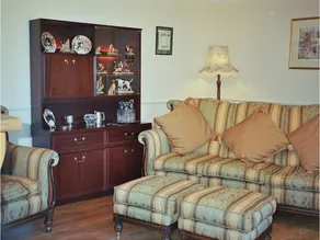 Hallbarns Bed & Breakfast - Image 2