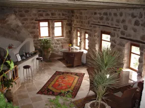 Akkoy Evleri Cave Hotel - Image 4