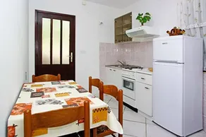 Apartment Near The Beach 1 Vela Luka - Image 4