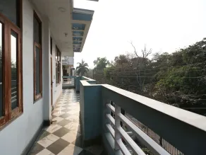 Hotel Sun Palace Residency By OYO Rooms - Image 3