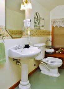 Arbor Hill Inn - Image 4