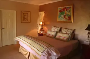 Black Wattle Retreat - Image 2