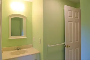 300 Gross Hill - 3 Bedroom House - Image 4