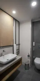 Side Square Hotel Adults Only - Image 3