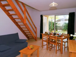 Cozy Apartment in the Lively Resort of Carcans Océan - Image 5