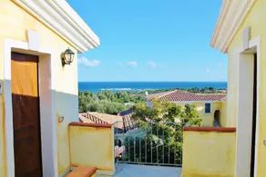 Casa vacanze Gli Oleandri Rossi - Image 2
