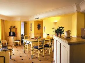 Colorful apartment with AC at 150 m. from the beach - Image 3