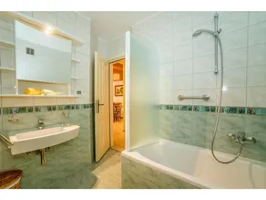Charming Villa only 10 minutes drive from the sea - Image 2