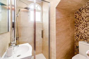 CNA-2 bedroom with large roof terrace - Image 5
