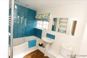 Croyde White House 4 Bedrooms - Image 3