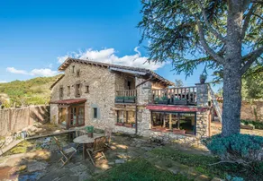 Tavertet Mountain Villa - Image 5
