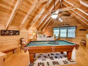 Tomahawk Lodge 3 Bedroom Cabin by RedAwning - Image 2