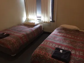 Crown Inn Hotel - Image 2