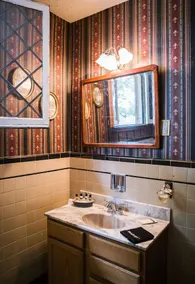 Brownsville Road House Bed Breakfast - Image 2