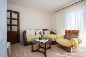Apartment Mare - Image 2
