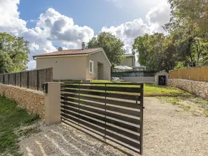 Holiday House for 4-5 Persons With Private Pool Near Rovinj - Image 4