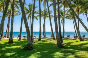 Beachfront Apt In Alamanda Beachfront Resort 25 - Image 4