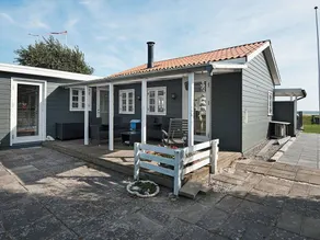 Quaint Holiday Home in Juelsminde Near Sea - Image 2