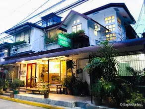 Humble Hut Hostel - Image 3