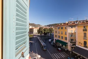 Garibaldi Bed & Breakfast - Image 3