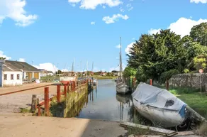 Dolphin House 490929 - Image 4