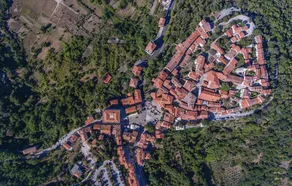 Stunning Home in Ravni With Wifi and 2 Bedrooms - Image 5