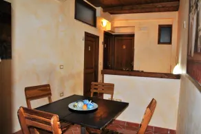 Double Room With Bathroom and Breakfast - Image 5