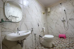 Hotel Braganza - Image 2