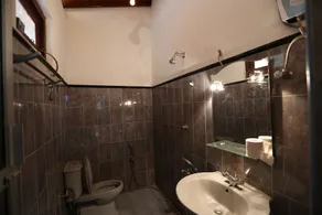Summer Valley Boutique Villa - Image 2