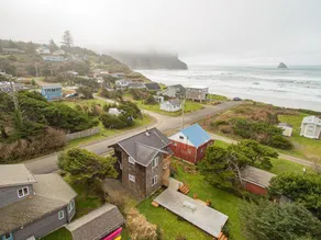 Pine Beach Retreat - Image 5