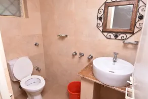 Dom Joao Guest House - Image 2