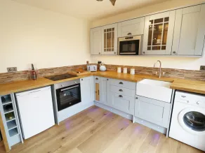 Northlands Country Cottage With Hot Tub - Image 2