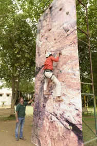 UKs Resort Khopoli - Image 2