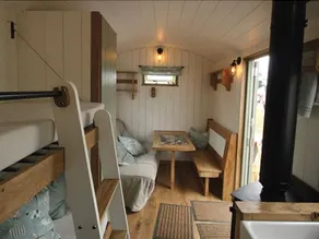 Rose Shepherds Hut - Image 5