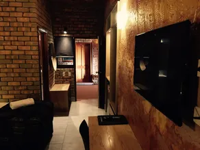 The Lookout Cave Underground Motel - Image 3