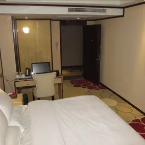 Zhao He Hotel - Image 3