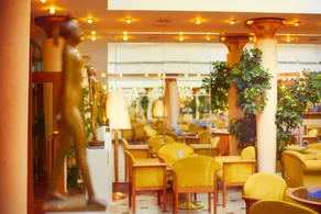 Galerie Royal Hotel - Image 4
