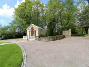 Bilbo - Image 1