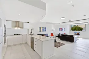 Coast Apartment 3 - Image 5