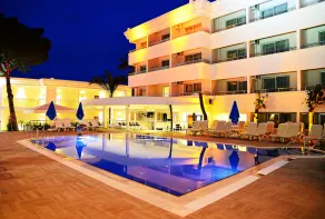 Banu Hotel Luxury - Image 4